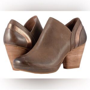 Dansko Women's Marcia Boot Boots Shoes 39